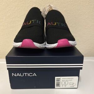 Nautica Black and Pink Sneakers
